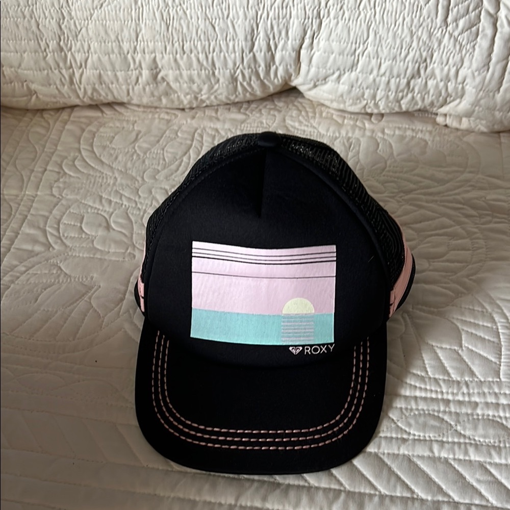 Roxy Black and Pink Cap for women